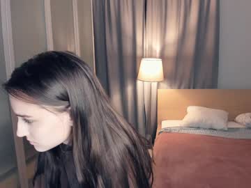 girl Webcam Girls Sex Thressome And Foursome with alice_caprrice