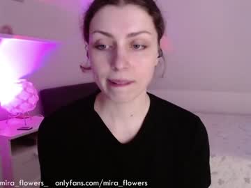 girl Webcam Girls Sex Thressome And Foursome with mira_flowers