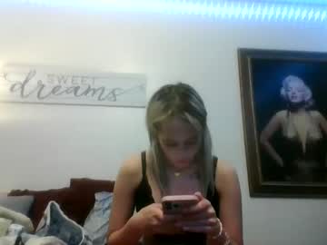 girl Webcam Girls Sex Thressome And Foursome with ashleybaebae