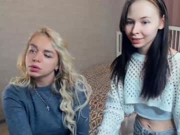 couple Webcam Girls Sex Thressome And Foursome with sunnburt